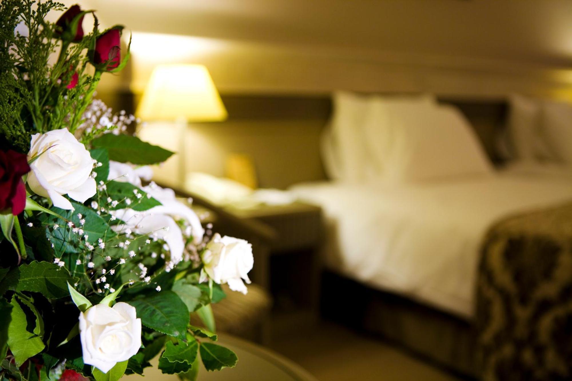 קוסדסי Fantasia Deluxe Hotel מראה חיצוני תמונה