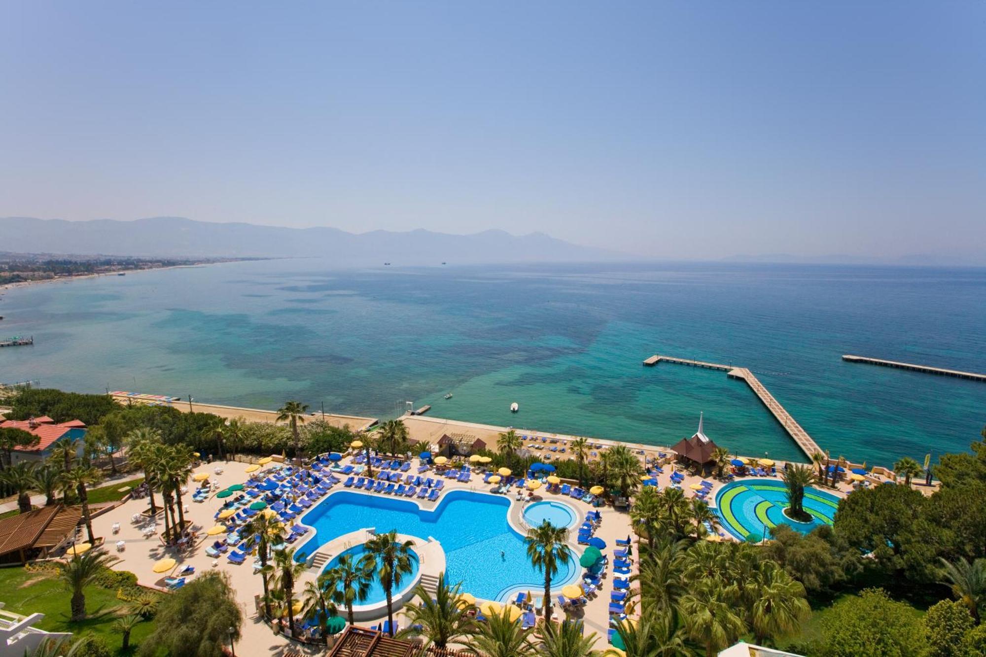 קוסדסי Fantasia Deluxe Hotel מתקנים תמונה