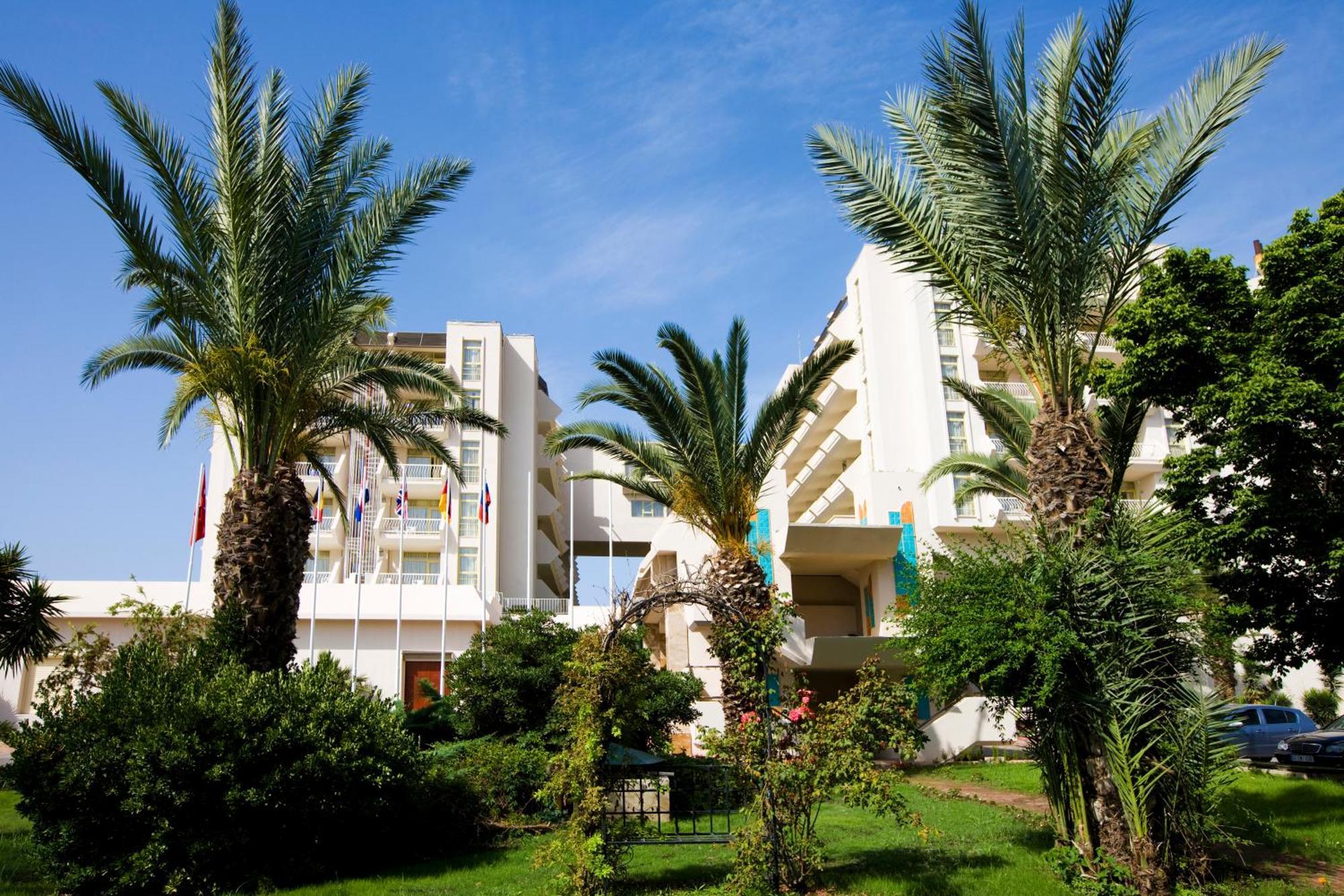 קוסדסי Fantasia Deluxe Hotel מראה חיצוני תמונה